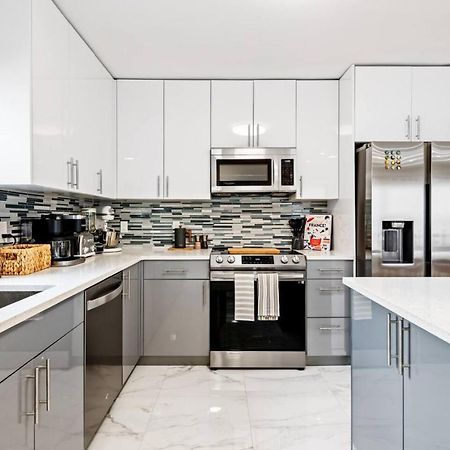 Modern Bungalow Near Wilton Drive I Pool Table Fort Lauderdale Exterior foto