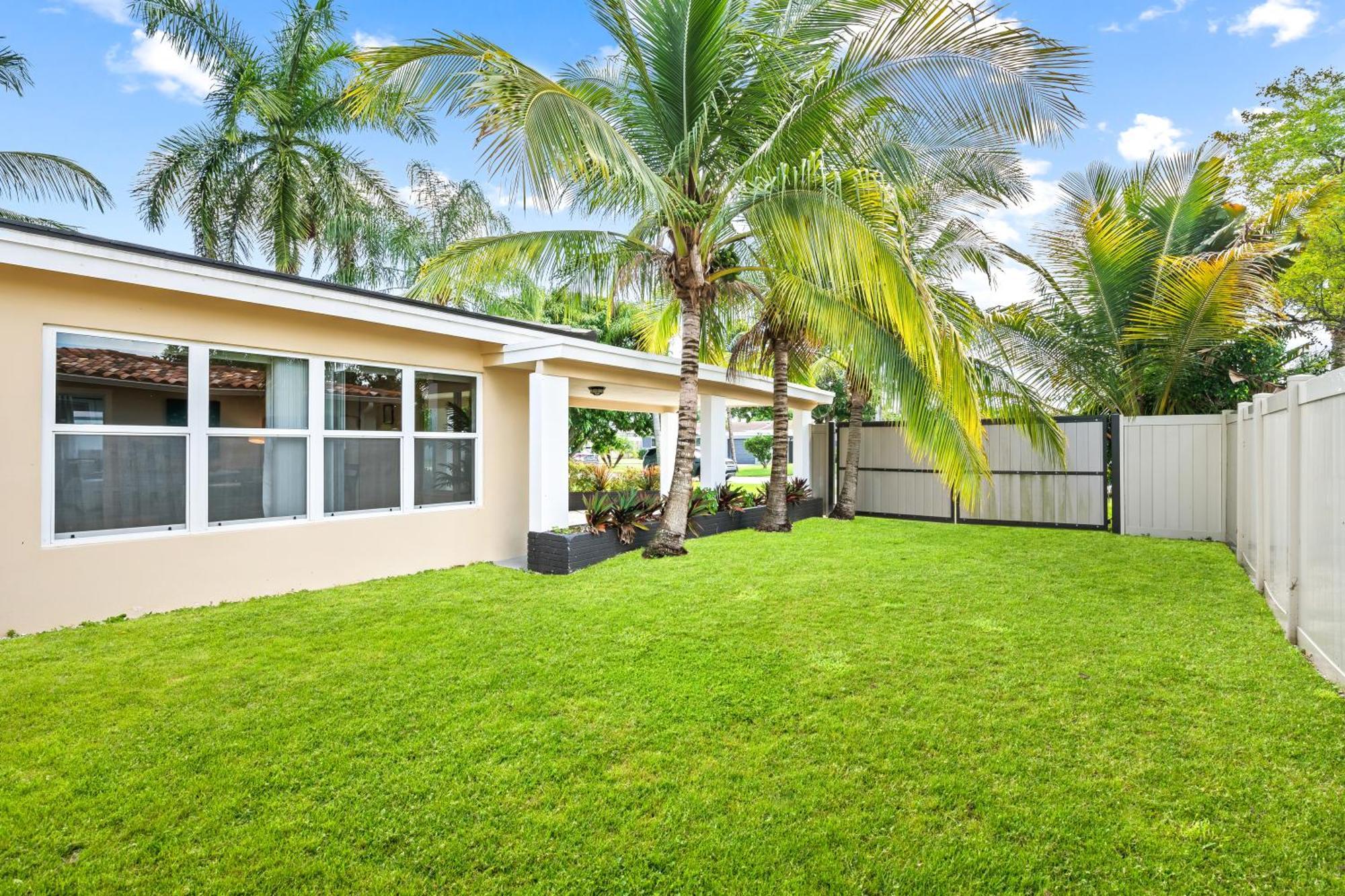 Modern Bungalow Near Wilton Drive I Pool Table Fort Lauderdale Exterior foto