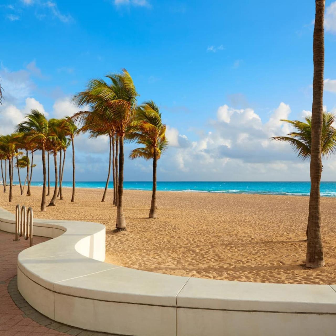 Modern Bungalow Near Wilton Drive I Pool Table Fort Lauderdale Exterior foto
