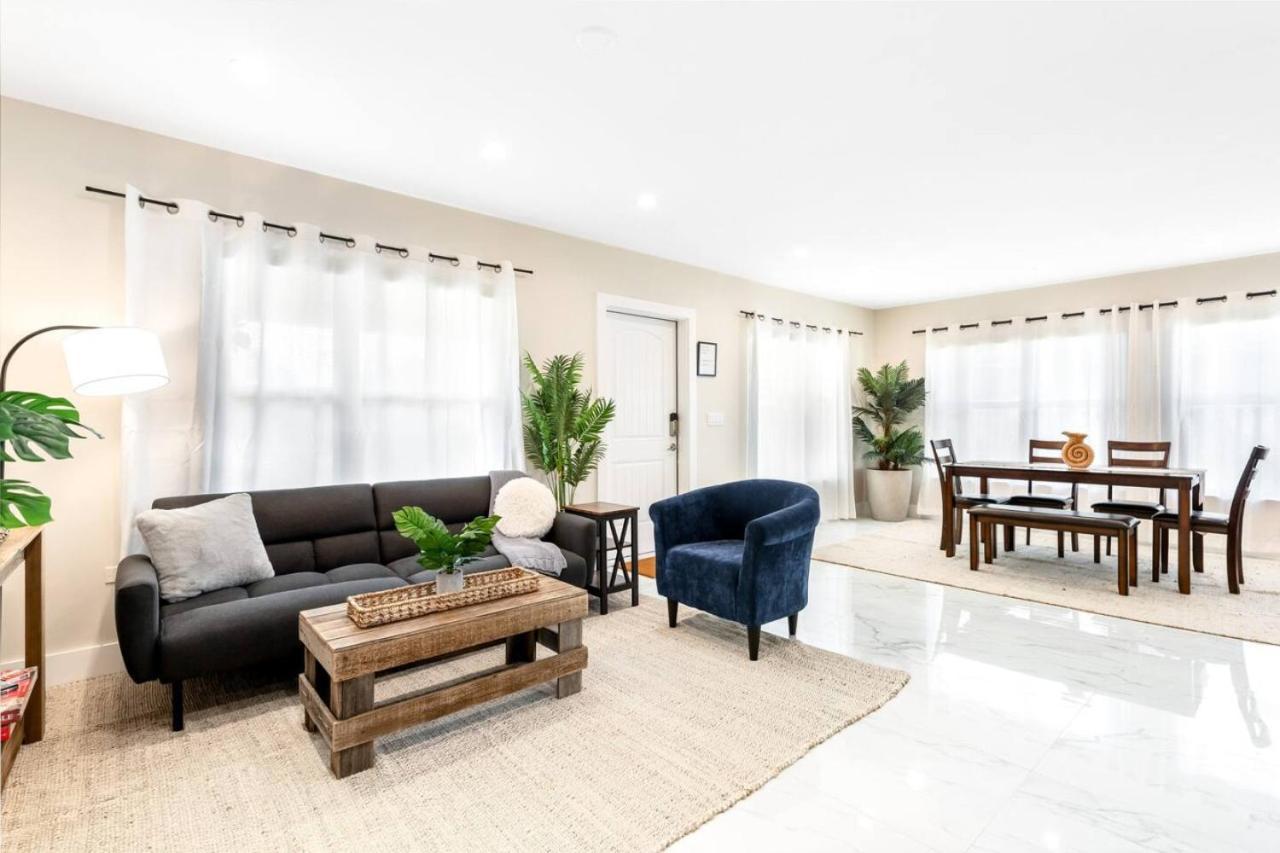 Modern Bungalow Near Wilton Drive I Pool Table Fort Lauderdale Exterior foto
